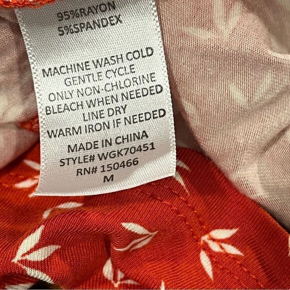 Red leaf fake Wrap short sleeve Dress size medium - Picture 10 of 12